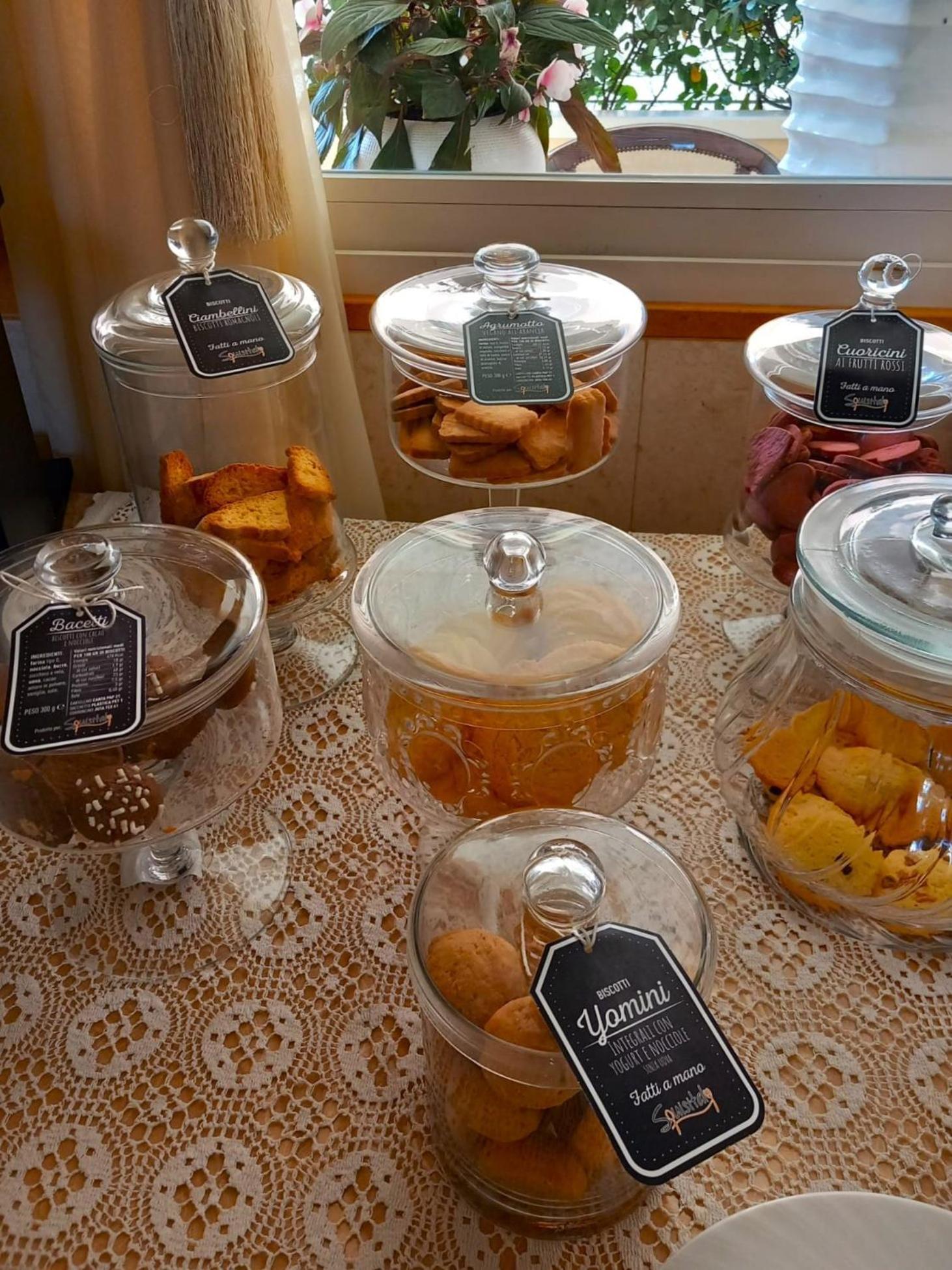 Hotel Ariella 米兰马瑞提那 外观 照片