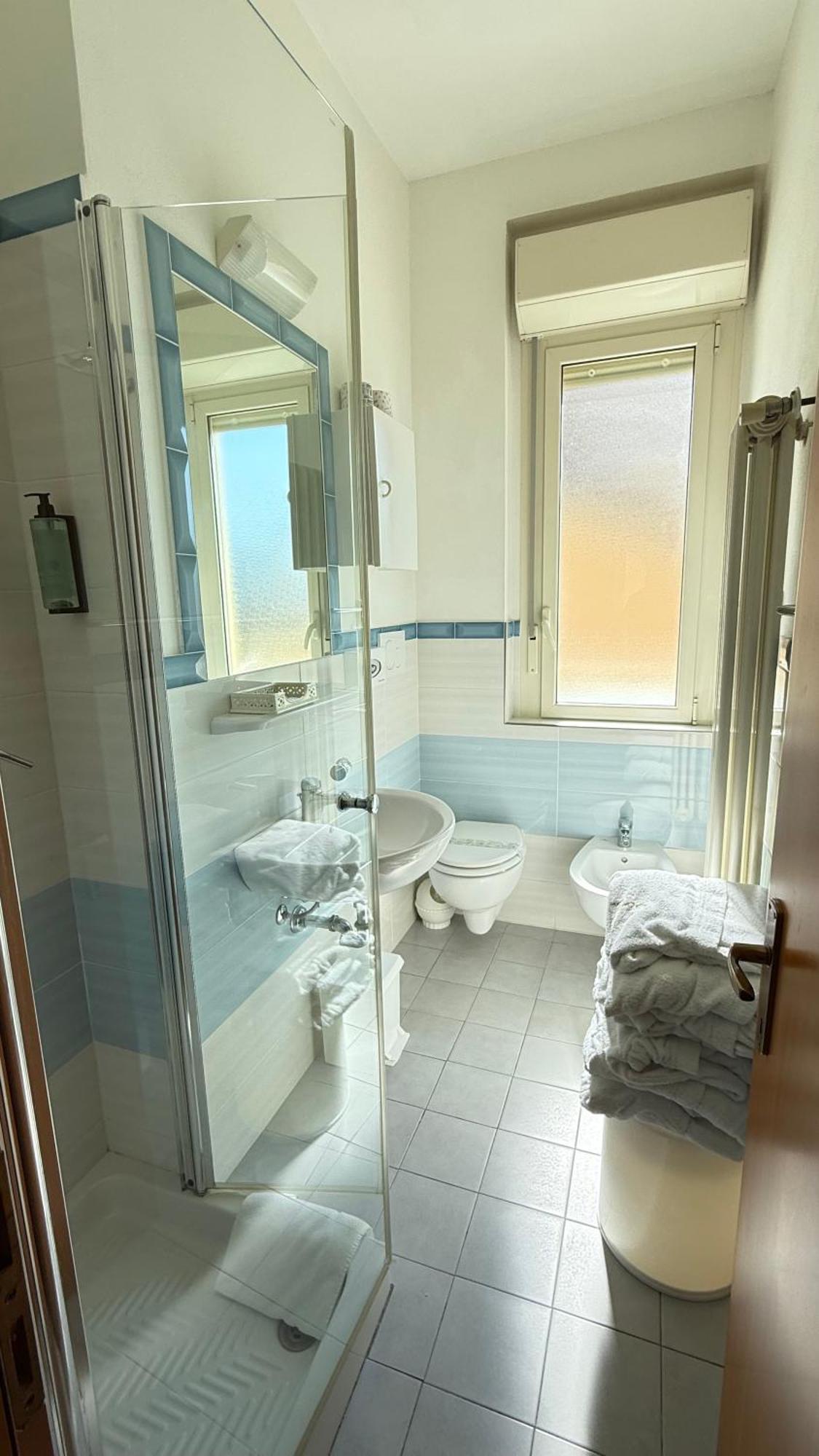 Hotel Ariella 米兰马瑞提那 外观 照片